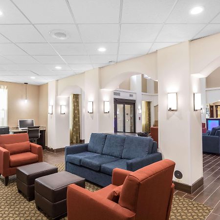 Comfort Inn&Suites Allen Park/Dearborn Exterior foto
